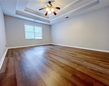 3060 Oak Meadow Drive - Photo Thumbnail 17