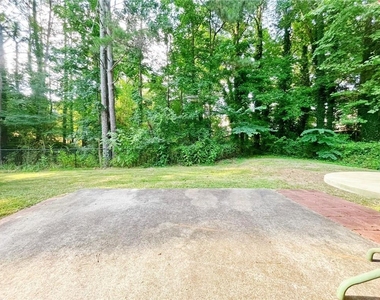 3060 Oak Meadow Drive - Photo Thumbnail 35