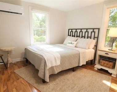 696 Keetor Road - Photo Thumbnail 8