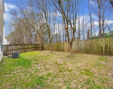 225 Osmanthus Way - Photo Thumbnail 27