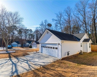199 Amelia Creek Way - Photo Thumbnail 1