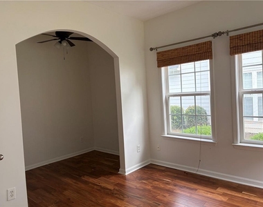 12835 Morningpark Circle - Photo Thumbnail 17