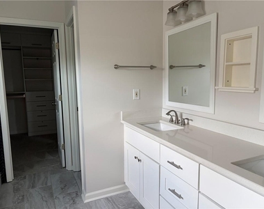 12835 Morningpark Circle - Photo Thumbnail 28