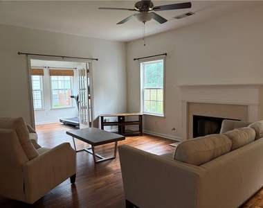 12835 Morningpark Circle - Photo Thumbnail 15