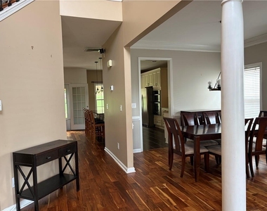12835 Morningpark Circle - Photo Thumbnail 10