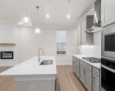 727 Stickley Oak Way - Photo Thumbnail 11