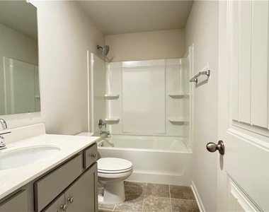 285 Vista Lane - Photo Thumbnail 22