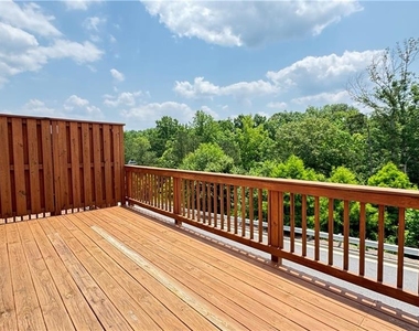 285 Vista Lane - Photo Thumbnail 32