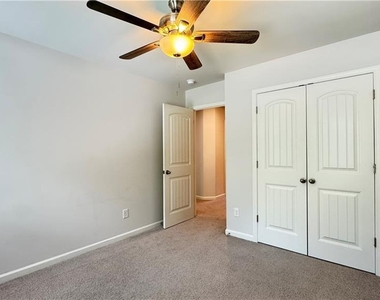 285 Vista Lane - Photo Thumbnail 20