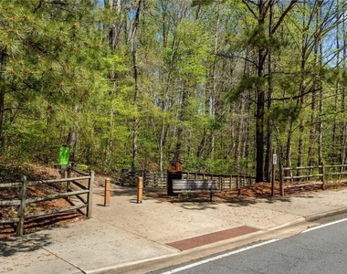 285 Vista Lane - Photo Thumbnail 37