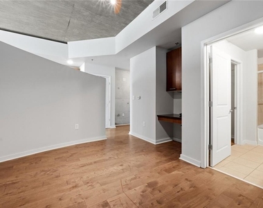 3324 Peachtree Road Ne - Photo Thumbnail 14