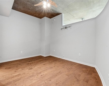 3324 Peachtree Road Ne - Photo Thumbnail 12