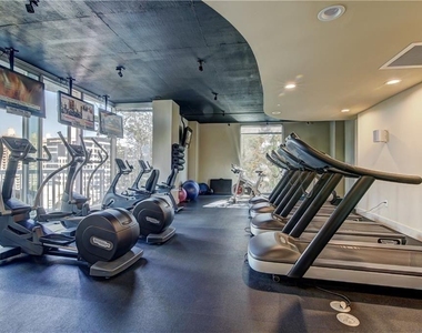 3324 Peachtree Road Ne - Photo Thumbnail 25