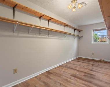 37 Skyview Circle - Photo Thumbnail 27