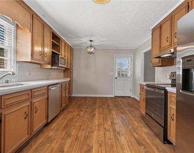 37 Skyview Circle - Photo Thumbnail 11