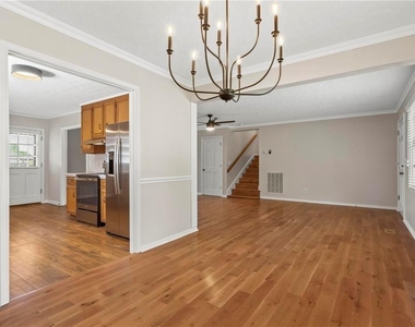 37 Skyview Circle - Photo Thumbnail 9
