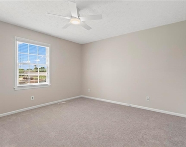 37 Skyview Circle - Photo Thumbnail 23