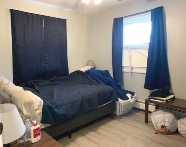 7300 S 78th Avenue - Photo Thumbnail 11