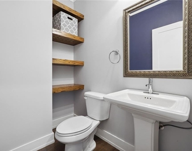 171 Bellehaven Drive - Photo Thumbnail 13
