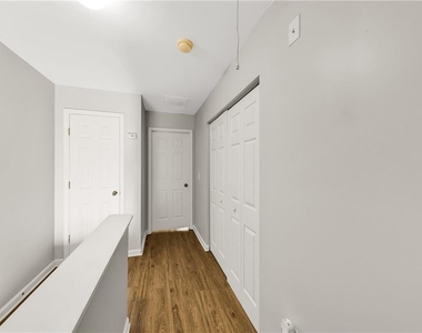 3160 Mill Springs Circle - Photo Thumbnail 12