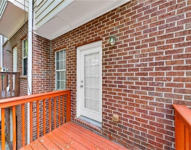 3160 Mill Springs Circle - Photo Thumbnail 24