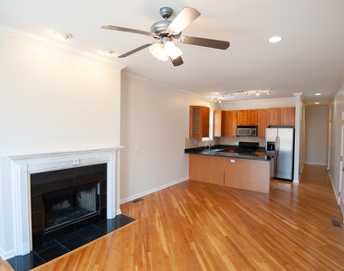 2427 W Augusta Boulevard - Photo Thumbnail 5