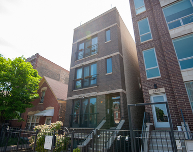 2427 W Augusta Boulevard - Photo Thumbnail 15