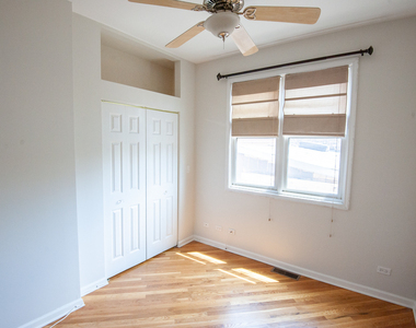 2427 W Augusta Boulevard - Photo Thumbnail 13