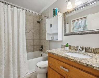 2172 Jonathon Lane Ne - Photo Thumbnail 14