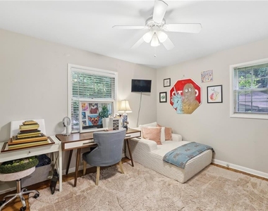 2172 Jonathon Lane Ne - Photo Thumbnail 16