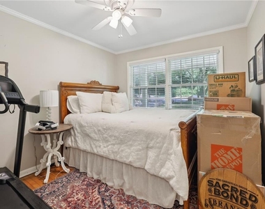 2172 Jonathon Lane Ne - Photo Thumbnail 13