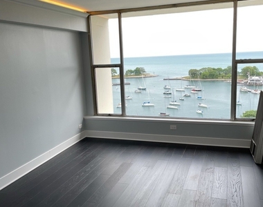 3200 N Lake Shore Drive - Photo Thumbnail 11