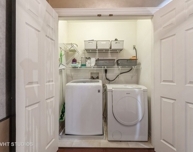 1867 Admiral Court - Photo Thumbnail 15