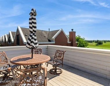 1867 Admiral Court - Photo Thumbnail 18