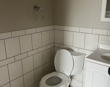 9729 S Ridgeland Avenue - Photo Thumbnail 8