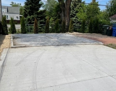 4570 N Narragansett Avenue - Photo Thumbnail 22