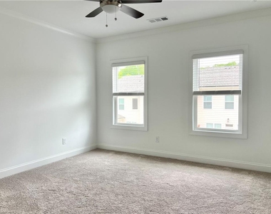 1651 Wellborn Walk - Photo Thumbnail 12