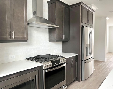 1651 Wellborn Walk - Photo Thumbnail 7