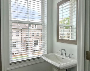 1651 Wellborn Walk - Photo Thumbnail 10