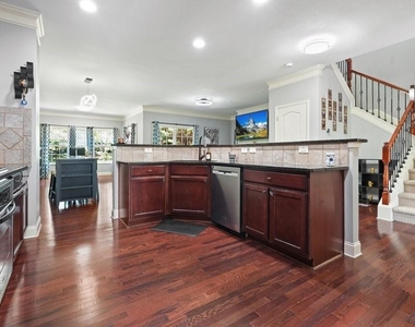 3888 Fairhill Point - Photo Thumbnail 20