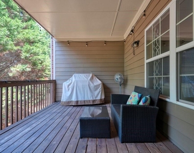 3888 Fairhill Point - Photo Thumbnail 12