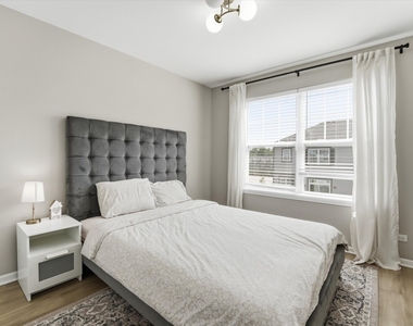 30w023 Brayman Court - Photo Thumbnail 14