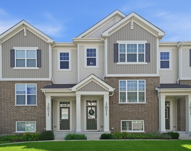 30w023 Brayman Court - Photo Thumbnail 1