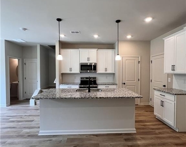 365 Summit View Lane - Photo Thumbnail 7