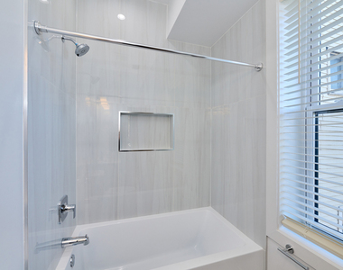 2868 W 21st Place - Photo Thumbnail 10