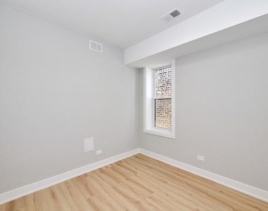 2868 W 21st Place - Photo Thumbnail 11
