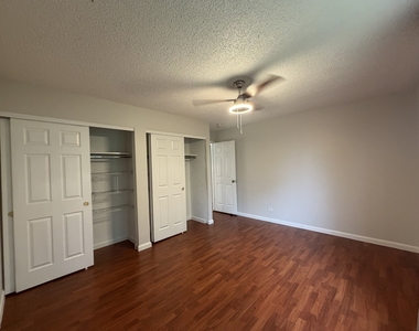 2192 Wildwood Lane - Photo Thumbnail 6
