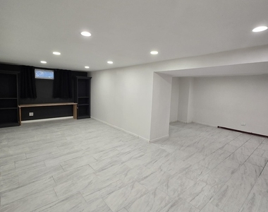 58 E 55th Street - Photo Thumbnail 20
