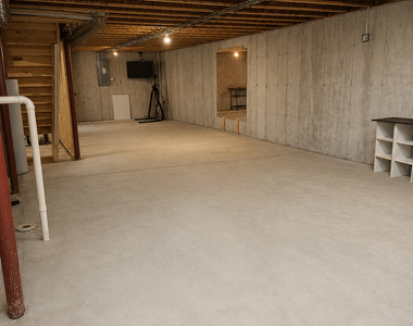 1230 Bellows Way - Photo Thumbnail 22