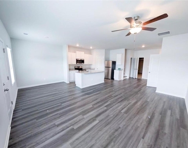 118 Brexley Drive - Photo Thumbnail 2